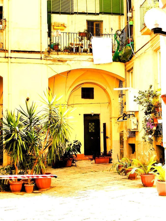 Casa Dell'Antico Teatro Di Neapolis Nel Centro Storico Di Napoli Apartment ภายนอก รูปภาพ